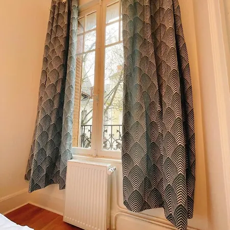 Muguette - Coeur De Vichy-1er Etage-balcon