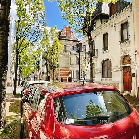 Appartement Muguette - Coeur De Vichy-1er Etage-balcon Vichy