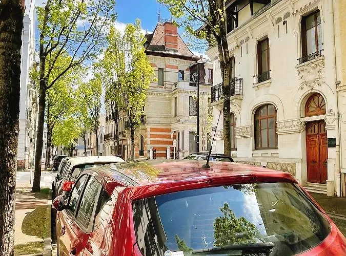 Appartement Muguette - Coeur De Vichy-1er Etage-balcon Vichy